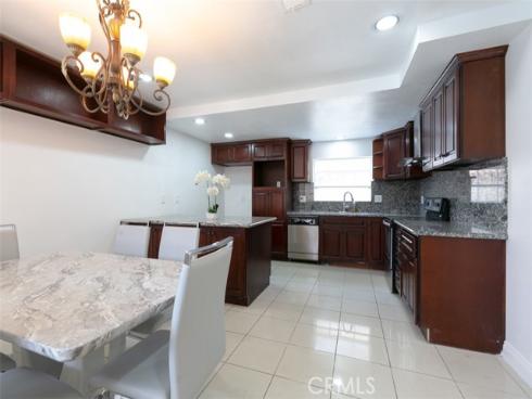 900 S Hayward Street, Anaheim, CA