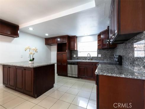 900 S Hayward Street, Anaheim, CA