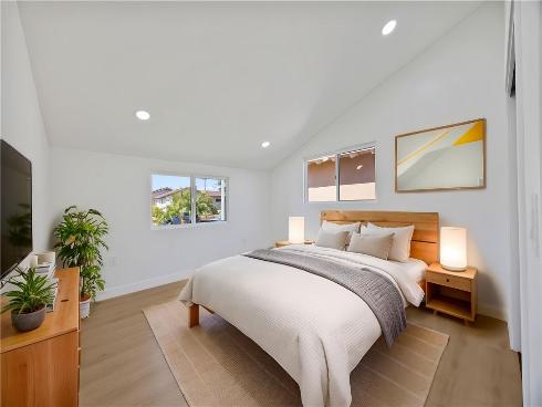 1780 W Alomar   Avenue, Anaheim, CA