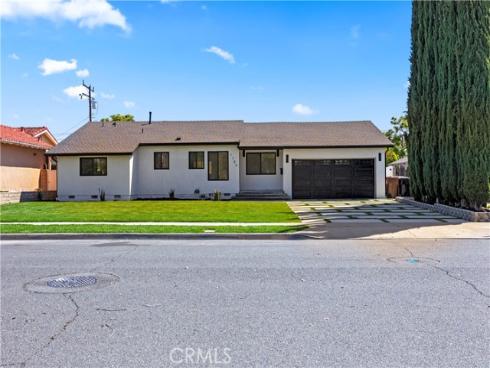 1780 W Alomar   Avenue, Anaheim, CA