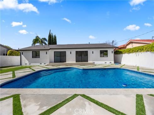 1780 W Alomar   Avenue, Anaheim, CA
