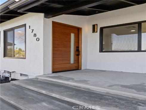 1780 W Alomar   Avenue, Anaheim, CA