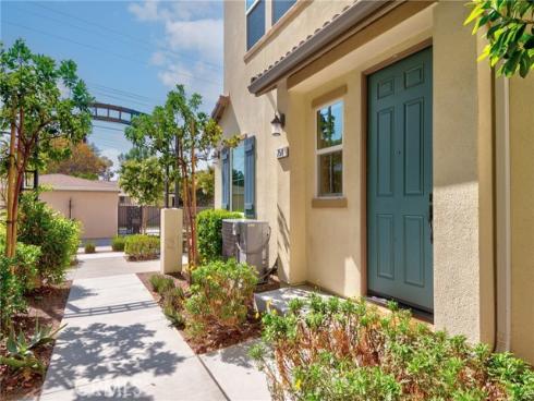 758 N Ethan Way, Anaheim, CA