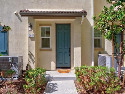 758 N Ethan Way, Anaheim, CA