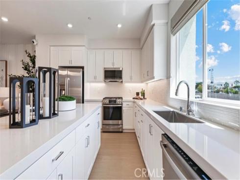 1874 S Union 29 Street, Anaheim, CA