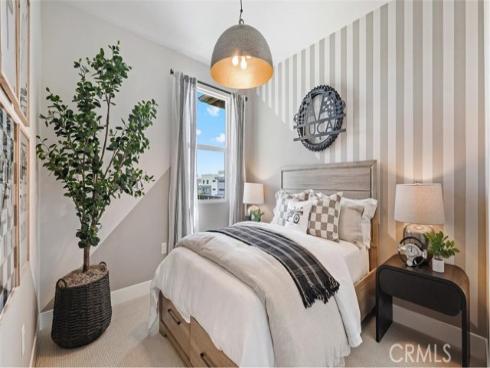 1874 S Union 29 Street, Anaheim, CA