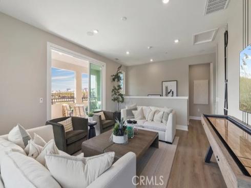 1870 S Union 22 Street, Anaheim, CA