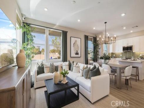 1870 S Union 22 Street, Anaheim, CA