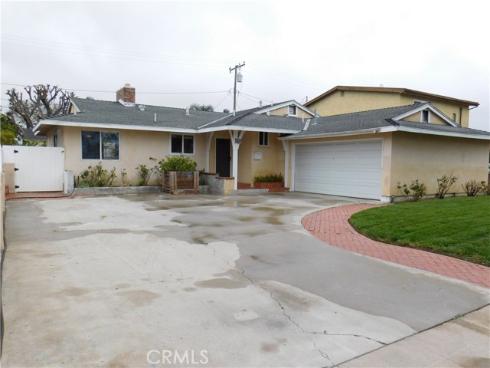 2669 W Russell Avenue, Anaheim, CA