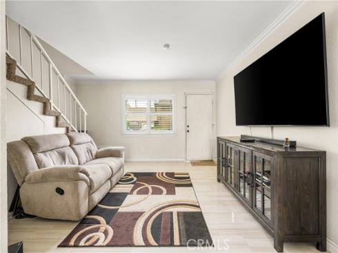 500 N Tustin 105 Avenue, Anaheim, CA