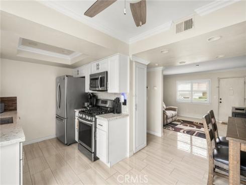 500 N Tustin 105 Avenue, Anaheim, CA