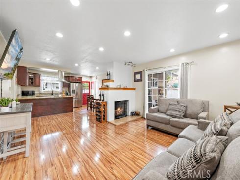 1707 E Romneya Drive, Anaheim, CA