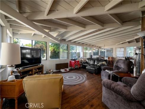 1313 S Petal Place, Anaheim, CA