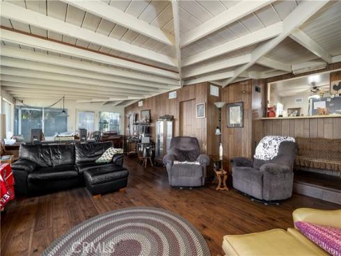 1313 S Petal Place, Anaheim, CA