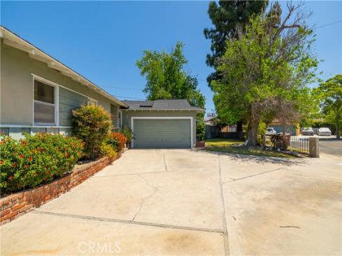 1313 S Petal Place, Anaheim, CA
