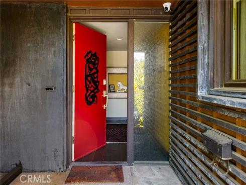 1006 W Pioneer Drive, Anaheim, CA