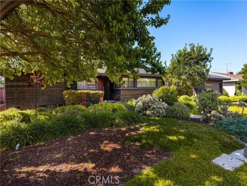 1006 W Pioneer Drive, Anaheim, CA