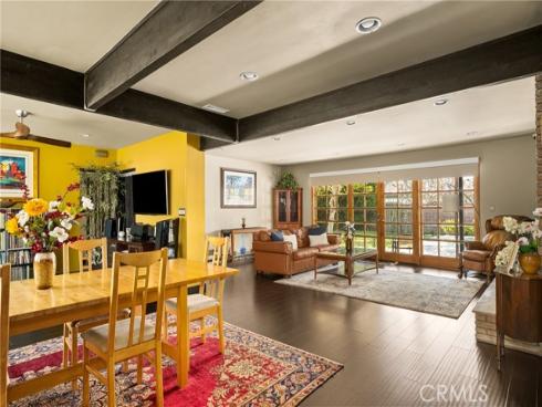 1006 W Pioneer Drive, Anaheim, CA