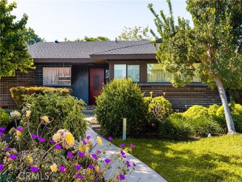 1006 W Pioneer Drive, Anaheim, CA