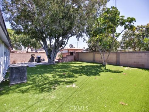 2540 W Picadilly   Way, Anaheim, CA