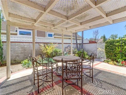 5760 E Hudson Bay Drive, Anaheim, CA