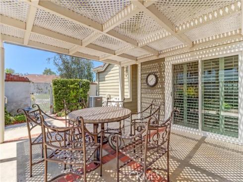 5760 E Hudson Bay Drive, Anaheim, CA