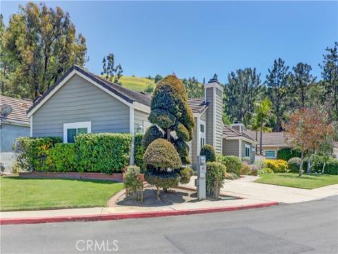 5760 E Hudson Bay Drive, Anaheim, CA