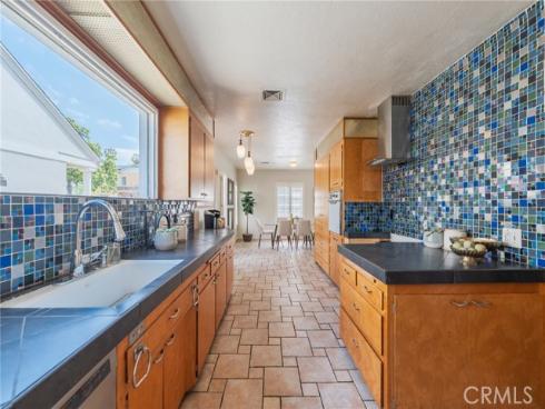 405 N Pine Street, Anaheim, CA