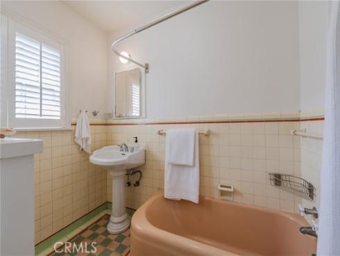 405 N Pine Street, Anaheim, CA