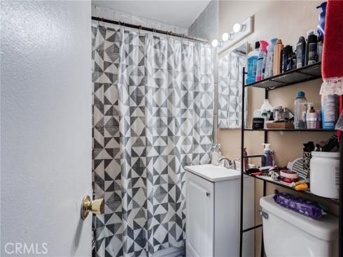 1222 N Placentia Avenue, Anaheim, CA