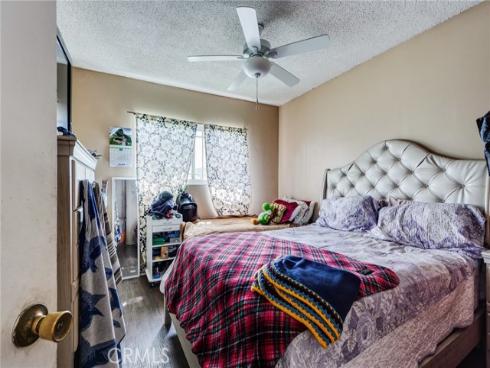 1222 N Placentia Avenue, Anaheim, CA