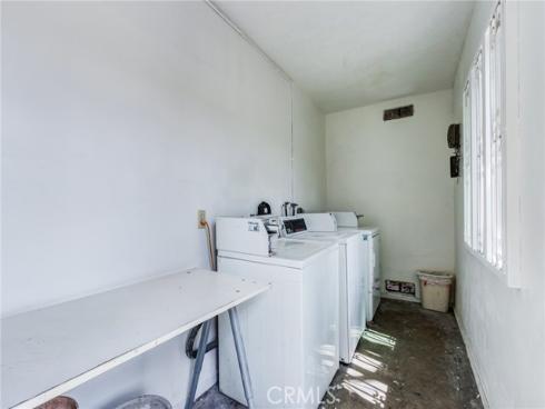 1222 N Placentia Avenue, Anaheim, CA