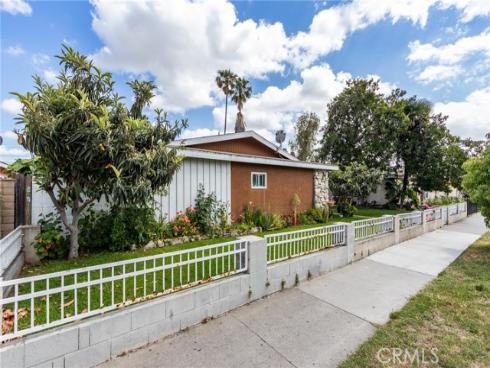 1222 N Placentia Avenue, Anaheim, CA