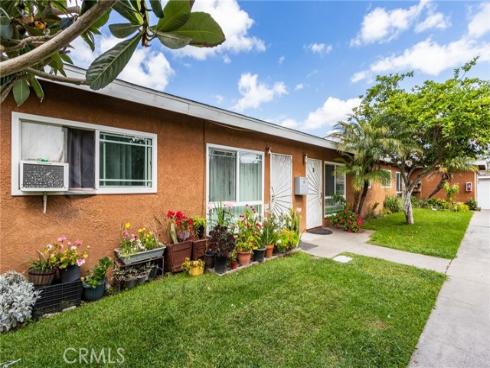 1222 N Placentia Avenue, Anaheim, CA