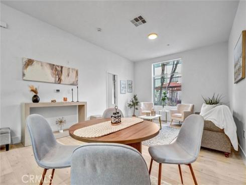 435 W Center Street Promenade 211 , Anaheim, CA