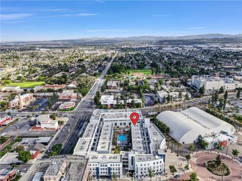 435 W Center Street Promenade 211 , Anaheim, CA