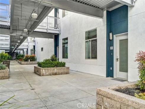 435 W Center Street Promenade 211 , Anaheim, CA