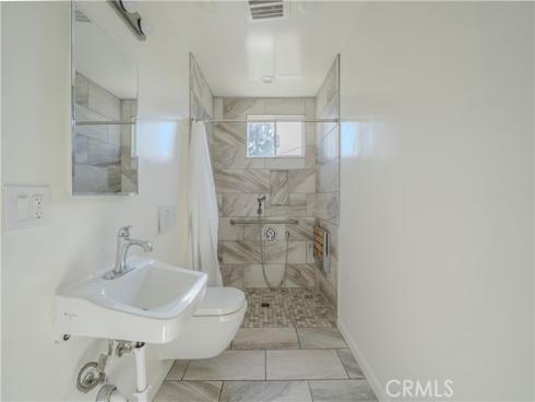 1517 W Romneya Drive, Anaheim, CA