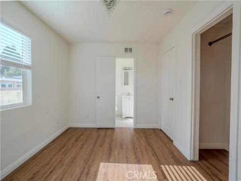 1517 W Romneya Drive, Anaheim, CA