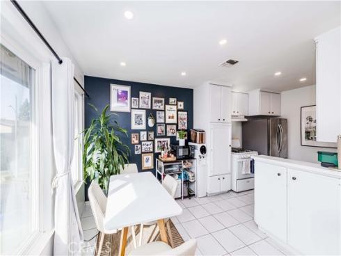 1850 W Greenleaf G Avenue, Anaheim, CA