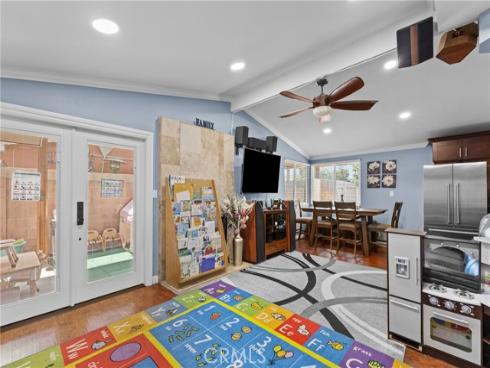 1314 E Sandalwood Avenue, Anaheim, CA