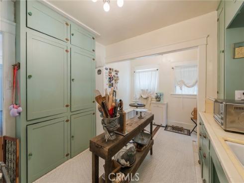 1120 W Chestnut Street, Anaheim, CA