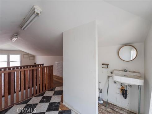 1120 W Chestnut Street, Anaheim, CA