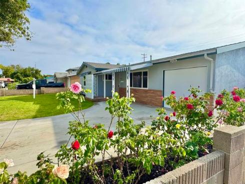 1335 S Hickory Street, Anaheim, CA