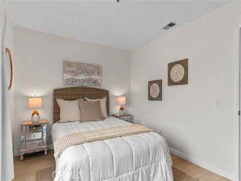 485 E Chartres Street, Anaheim, CA