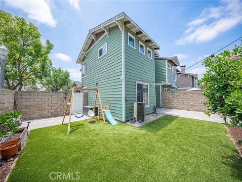 485 E Chartres Street, Anaheim, CA