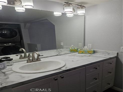 3532 W Stonepine B Lane, Anaheim, CA