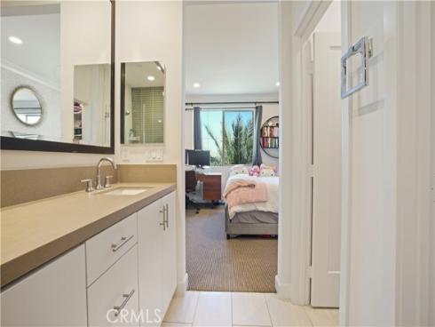 820 E Santa Ana Street, Anaheim, CA