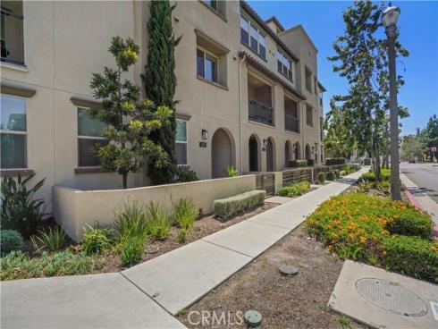 820 E Santa Ana Street, Anaheim, CA