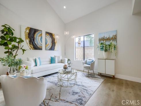 658 S Webster 4 Avenue, Anaheim, CA